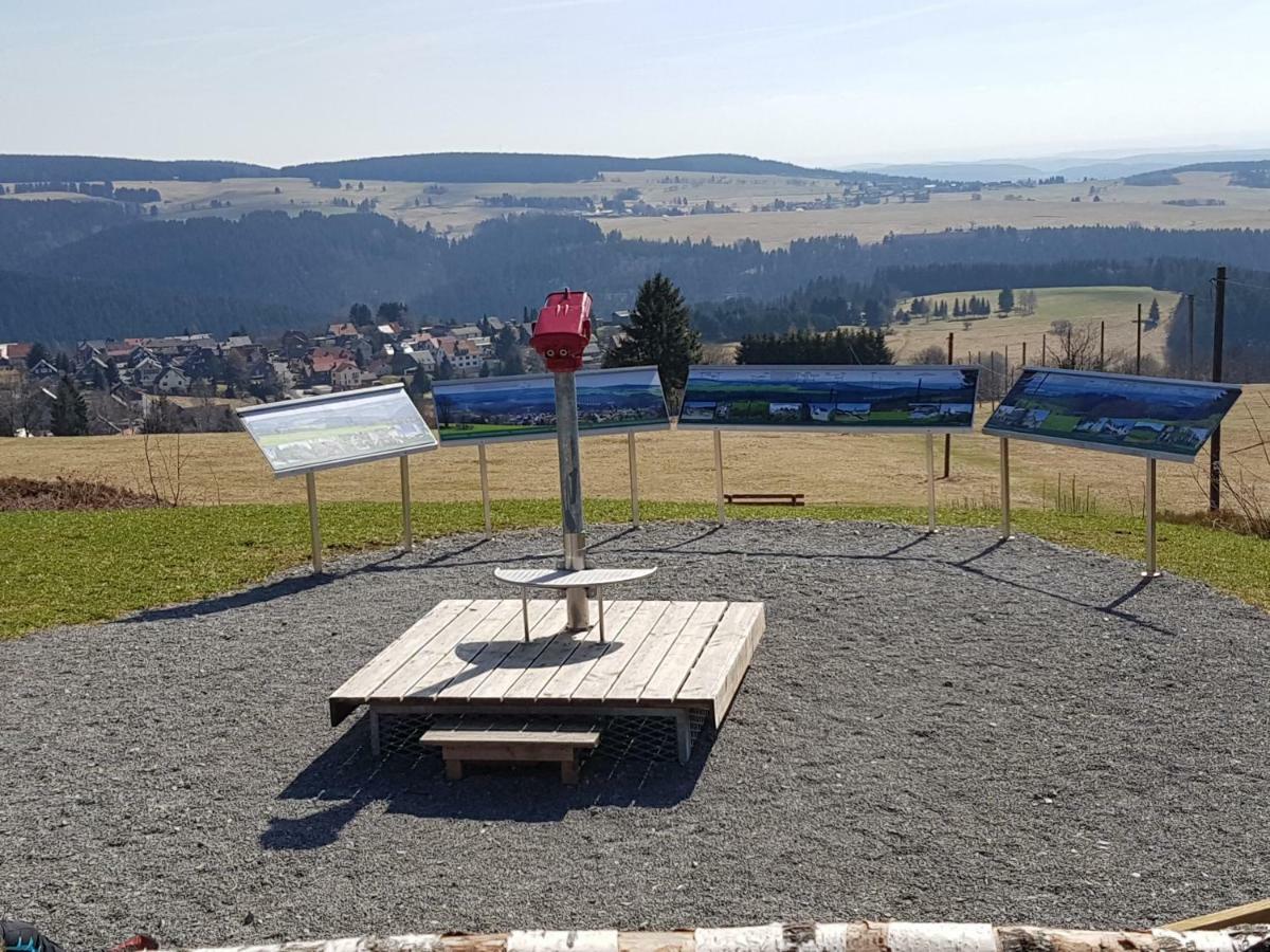 Fehrenbach Ferienhaus Lyhs מראה חיצוני תמונה