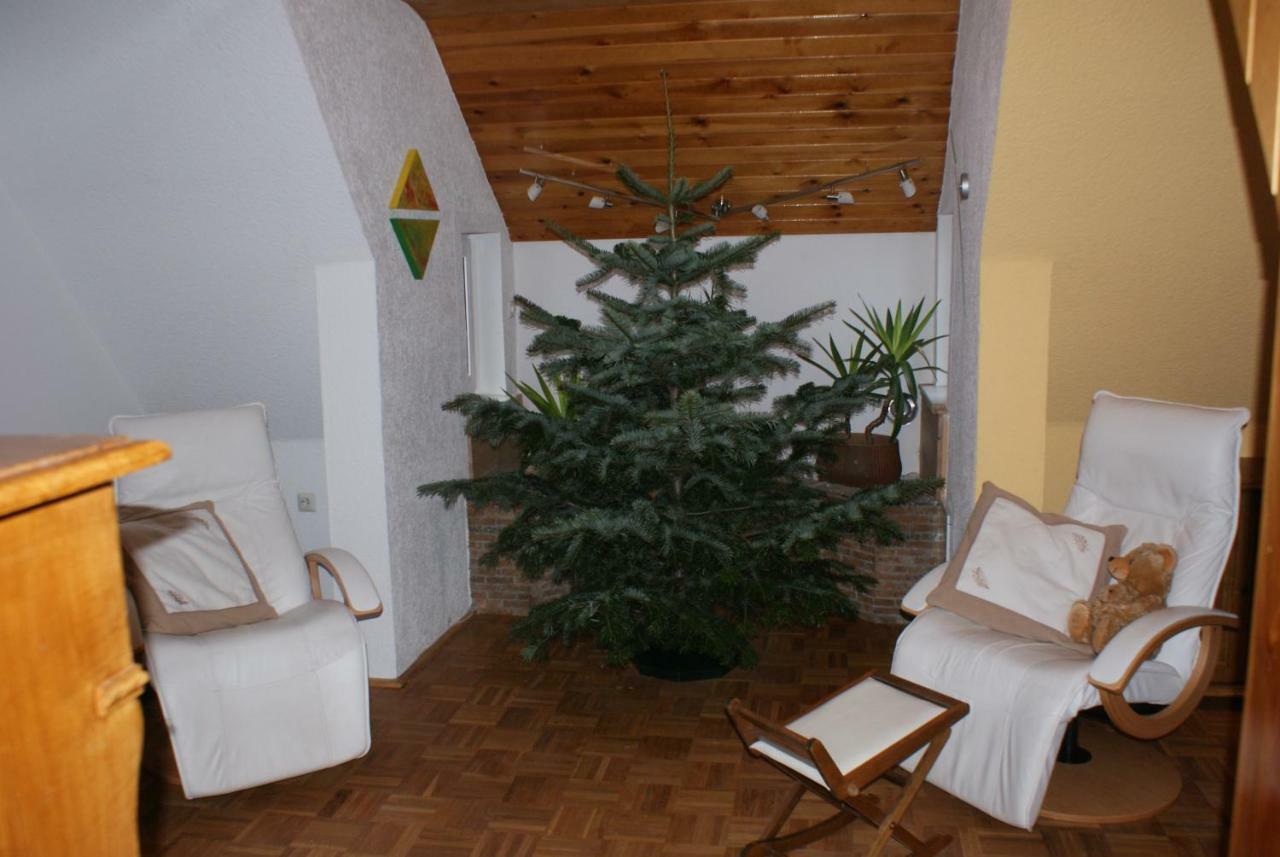 Fehrenbach Ferienhaus Lyhs מראה חיצוני תמונה